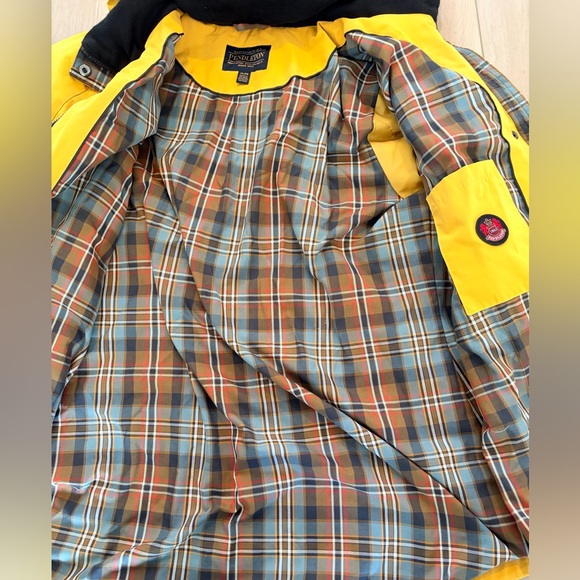 Pendleton Yellow Rain Jacket, X-Large - Picture 4 of 6
